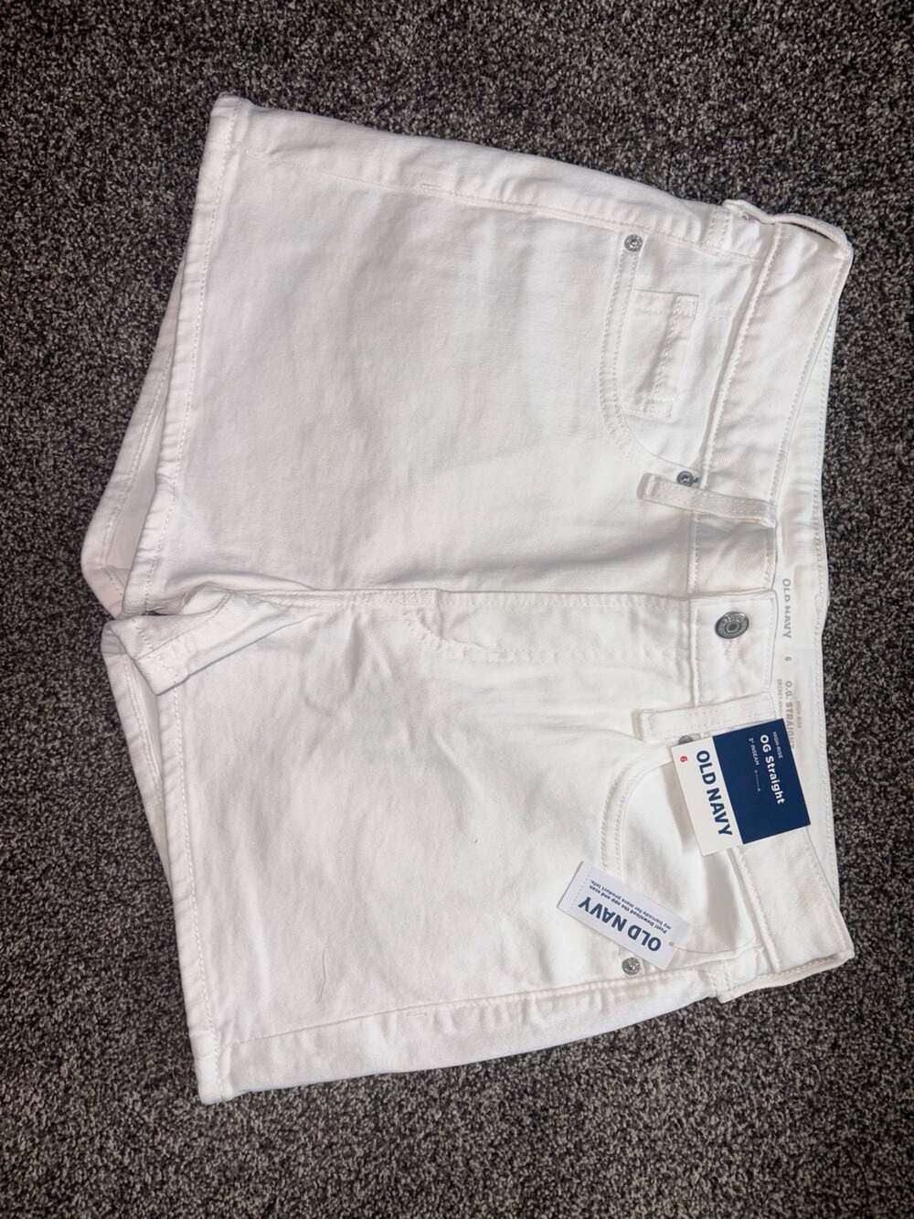 Old Navy Women’s High-Rise OG Straight Shorts White Size 6 NWT